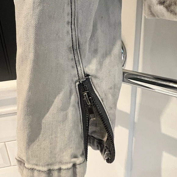 Romeo and Juliet Couture Gray Studded Jean Women's Jacket - Picture 5 of 8